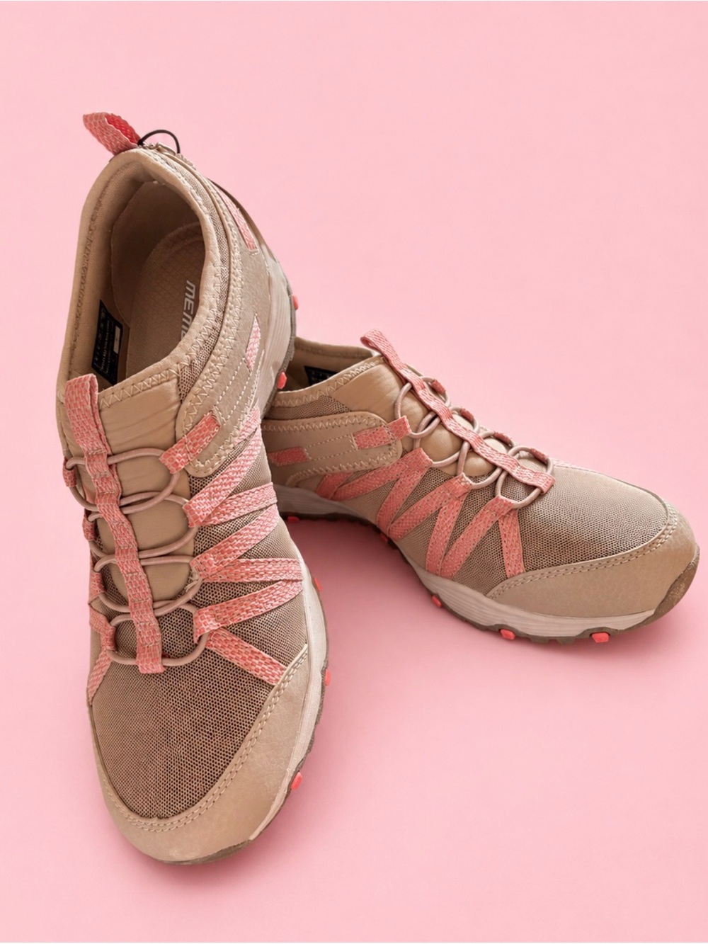 Skechers Memory Foam Women's Beige and Coral Trail Sneakers size ze 9